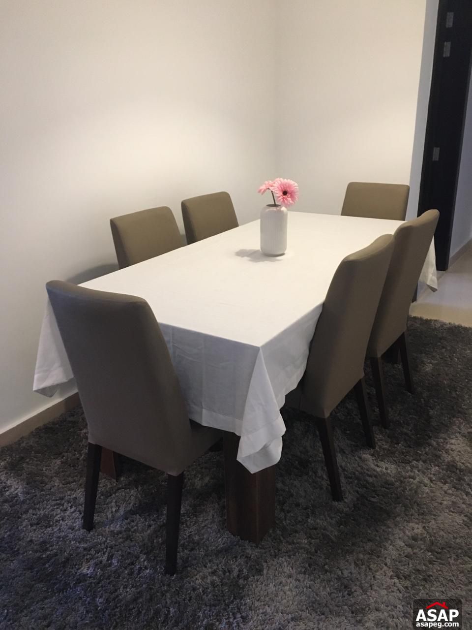 Apartment for Rent in The WaterWay Apartment for Rent in The WaterWay