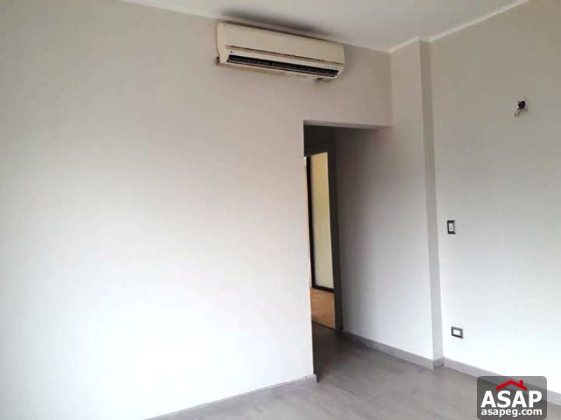 Semi-Furnished Apartment for rent in Village Gate Semi-Furnished Apartment for rent in Village Gate