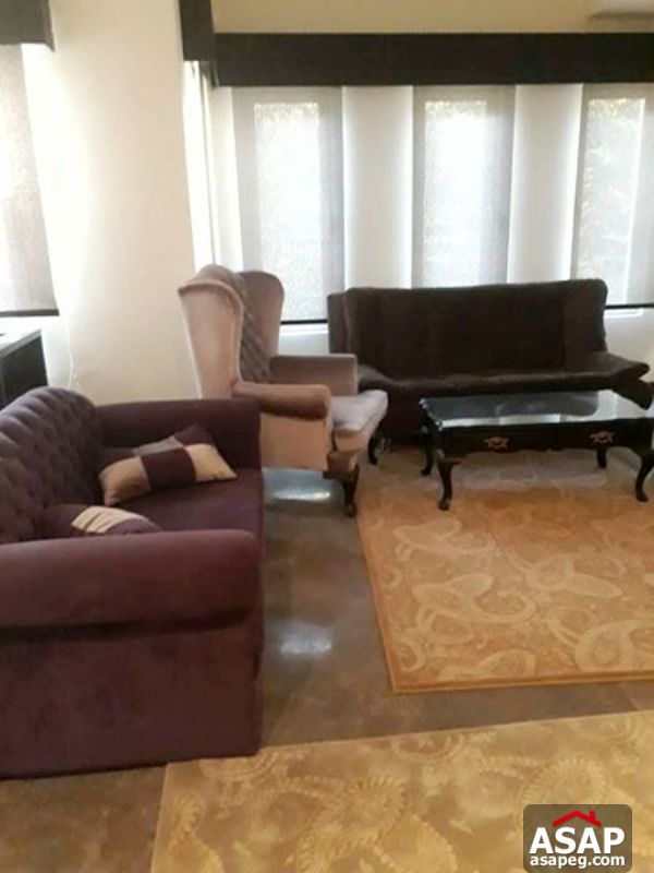 Villa with Garden for Rent in Uptown Cairo