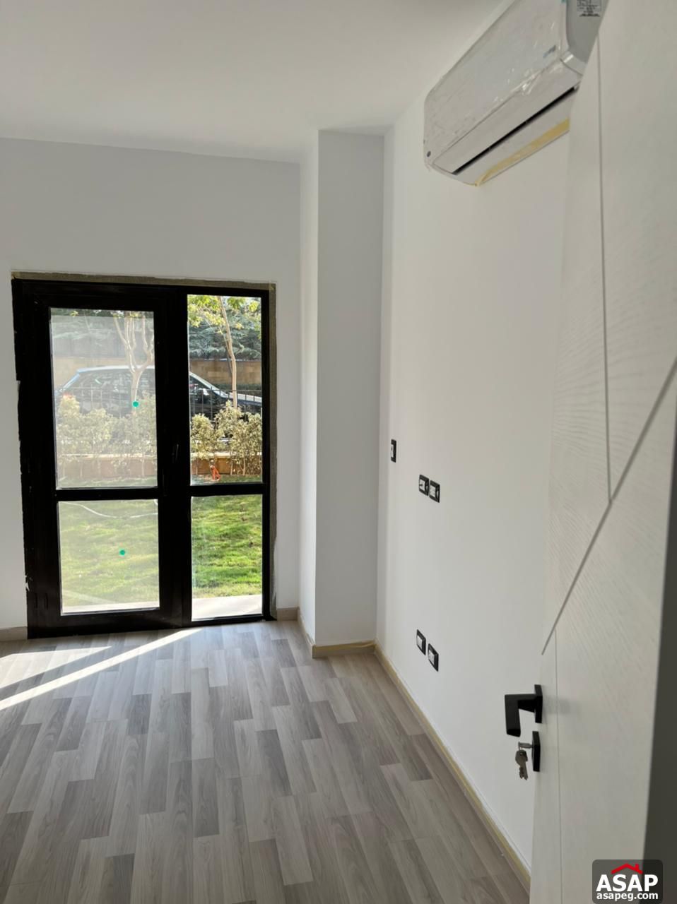 Ground Floor for Rent in Eastown