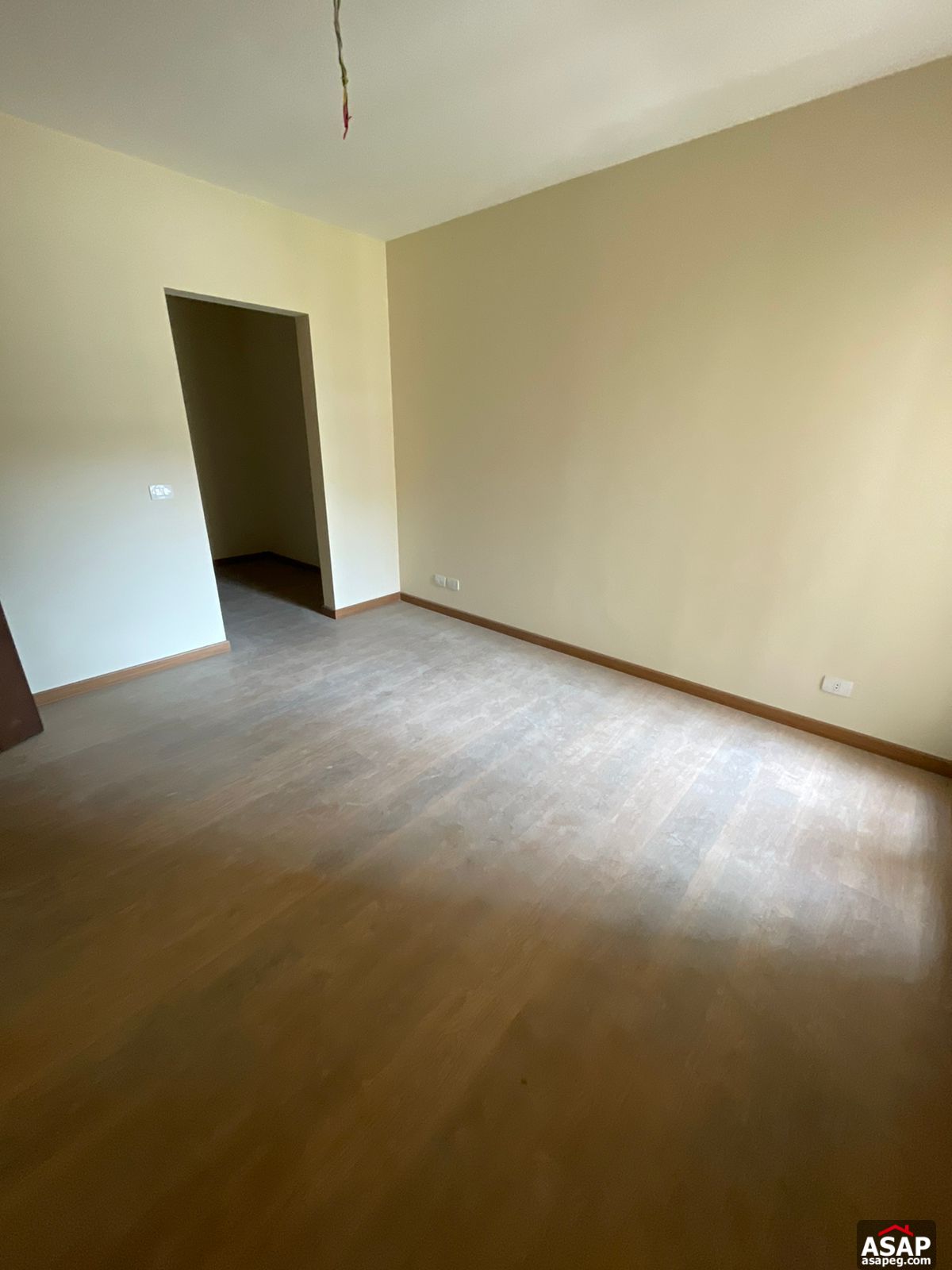 Ground Floor for Sale in 90 Avenue Ground Floor for Sale in 90 Avenue