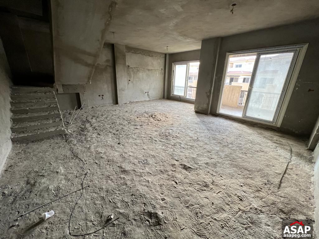 Penthouse for Sale in Stone Residence