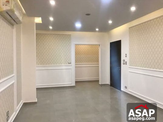 Apartment for Sale in Courtyard Compound Apartment for Sale in Courtyard Compound