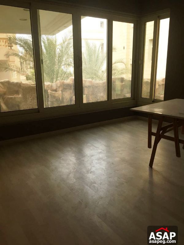 Duplex with Pool for Rent in West Golf Duplex with Pool for Rent in West Golf