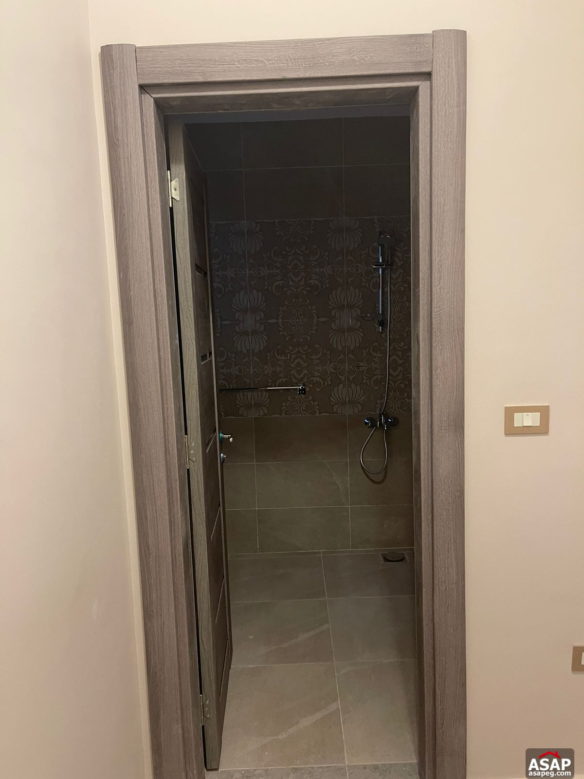 Ground Floor for Rent in Eastown Sodic