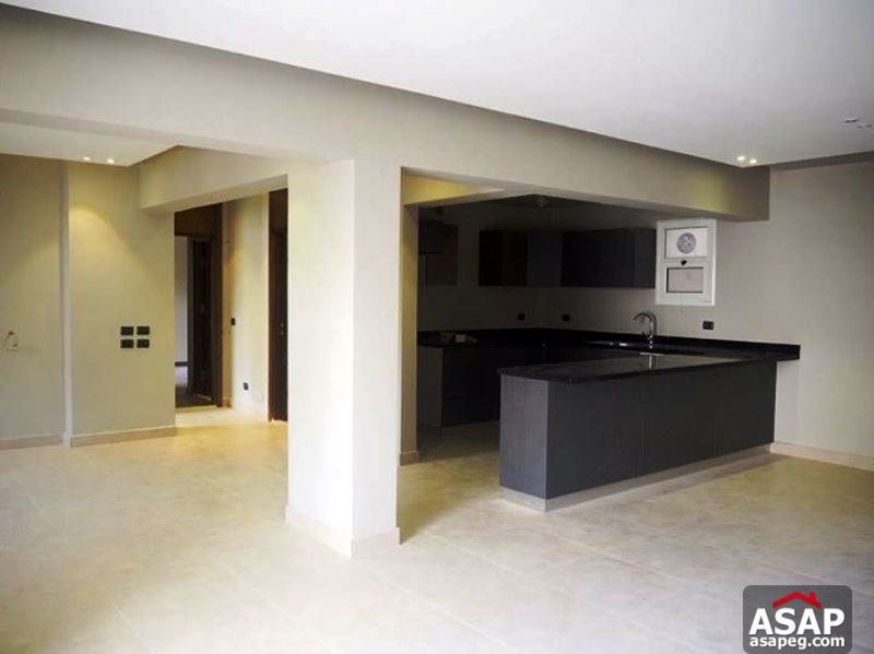 Apartment with Balcony for Rent in Zayed Dunes