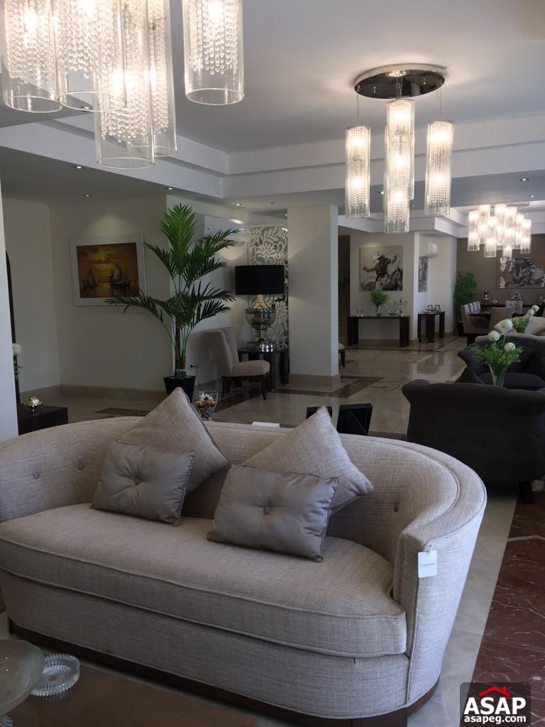 Furnished Villa for Sale in Hyde Park Furnished Villa for Sale in Hyde Park