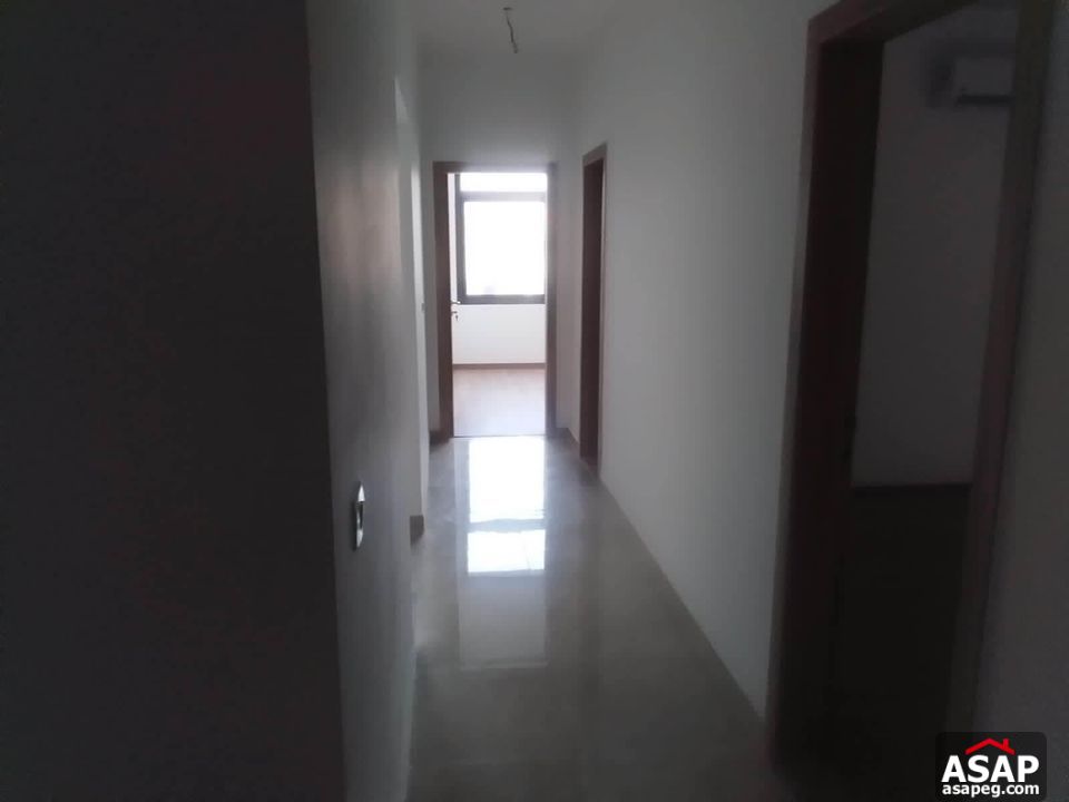 Penthouse for Rent in Fifth Square Penthouse for Rent in Fifth Square