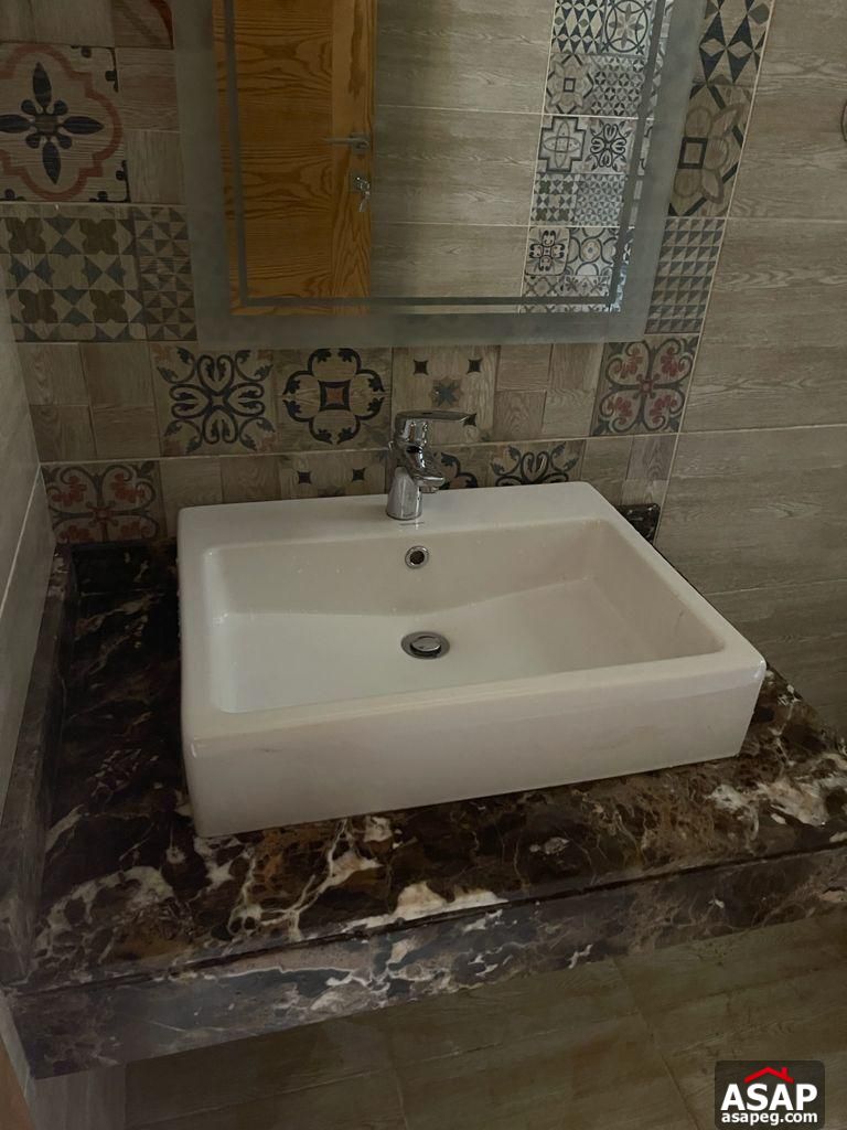 Semi Furnished Apartment for Rent in Eastown