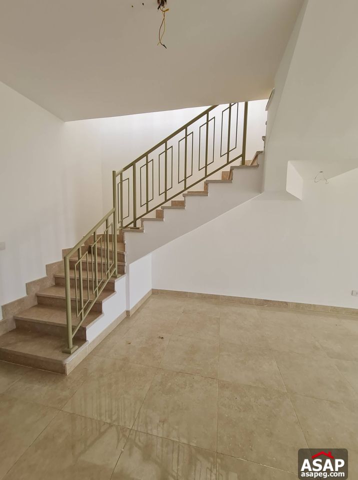 Penthouse for Rent in Fifth Square Compound Penthouse for Rent in Fifth Square Compound