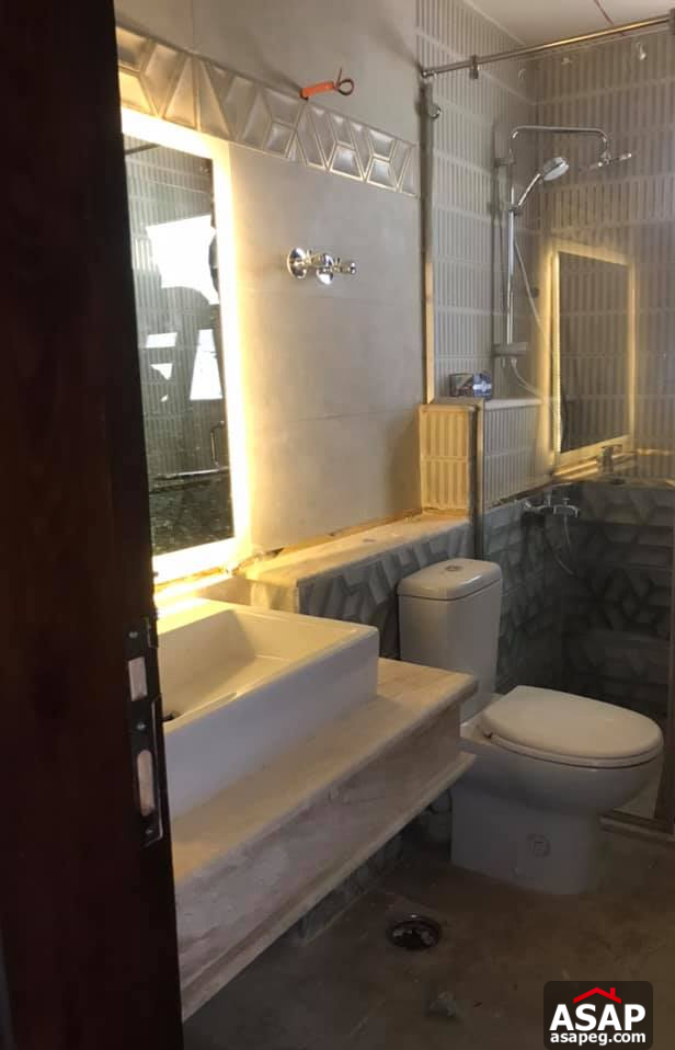 Apartment for Rent in Courtyard Compound Apartment for Rent in Courtyard Compound