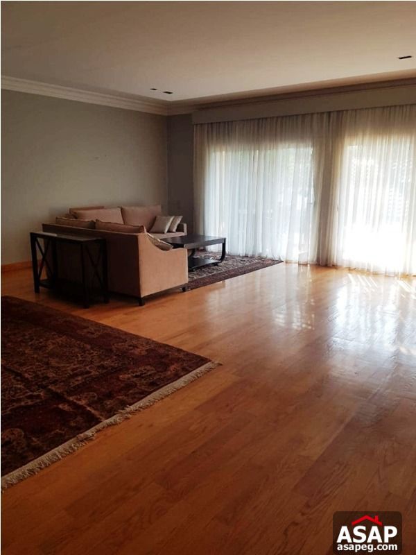 Villa with Big Garden for Rent in Sheikh Zayed Villa with Big Garden for Rent in Sheikh Zayed