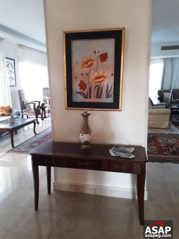 Villa for Rent in Sheikh Zayed Villa for Rent in Sheikh Zayed