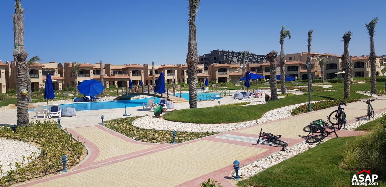 Twin House for Sale in La Vista Bay Twin House for Sale in La Vista Bay