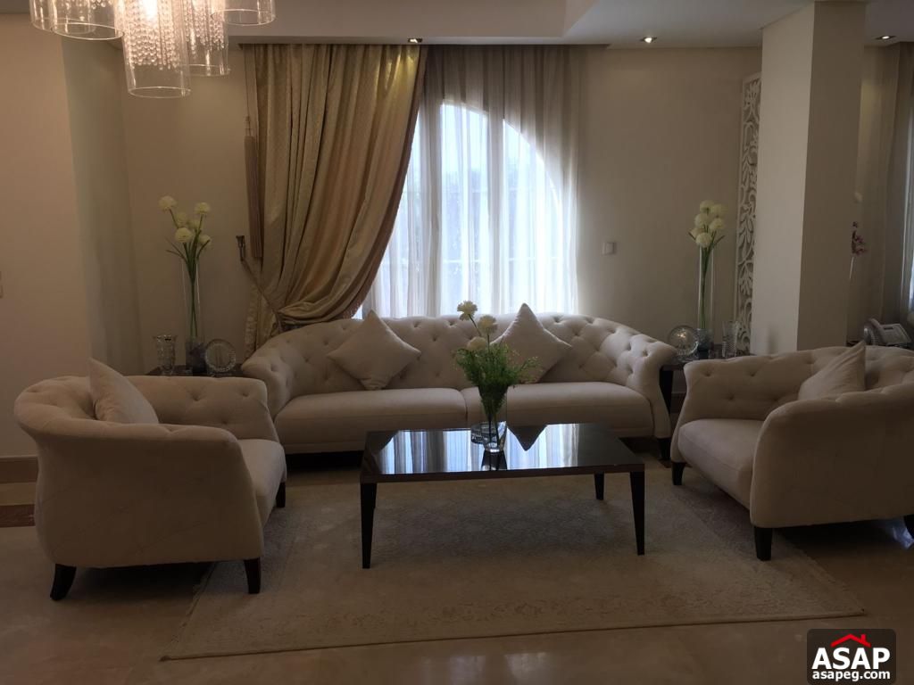 Furnished Villa for Sale in Hyde Park Furnished Villa for Sale in Hyde Park