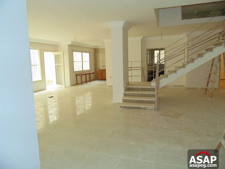 Duplex with Garden in New Cairo for Rent