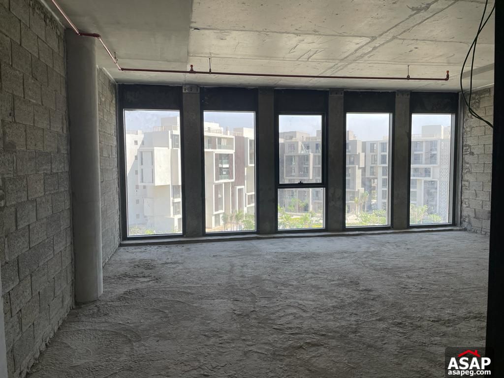 Office for Rent in Eastown Compound