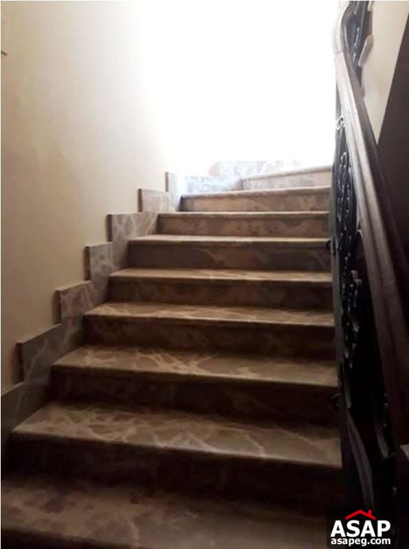 Villa with Pool for Rent in West Golf Villa with Pool for Rent in West Golf