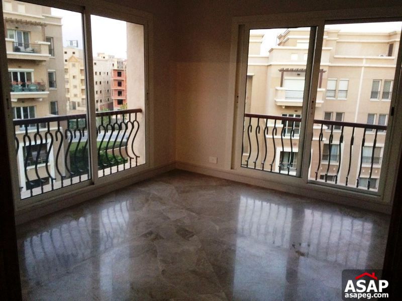 Penthouse with Garden View for Rent in Katameya Plaza Penthouse with Garden View for Rent in Katameya Plaza