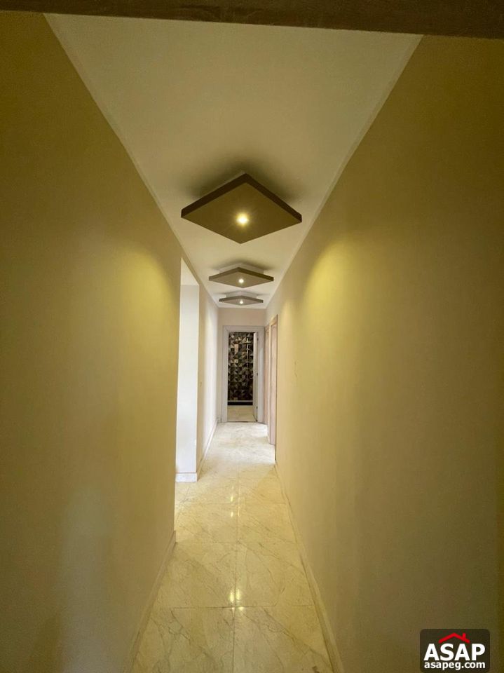 Apartment with Garden View for Rent in the Square Apartment with Garden View for Rent in the Square