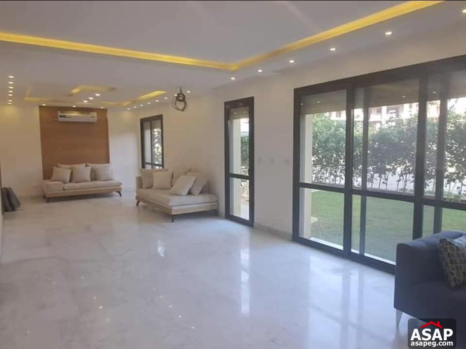 Duplex with Garden for Rent in Eastown Duplex with Garden for Rent in Eastown