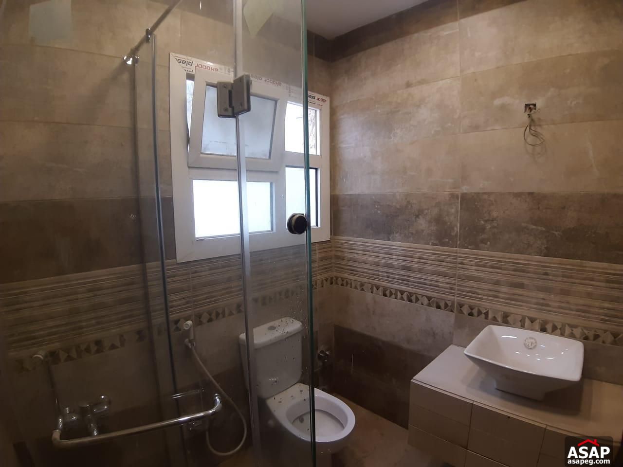 Villa for Rent in Hyde Park