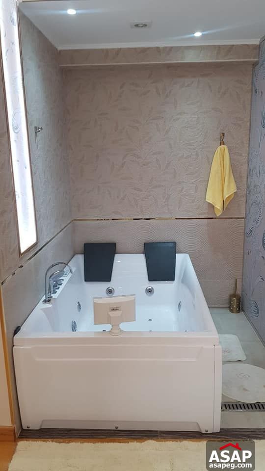 Duplex with Garden for Rent in Eastown