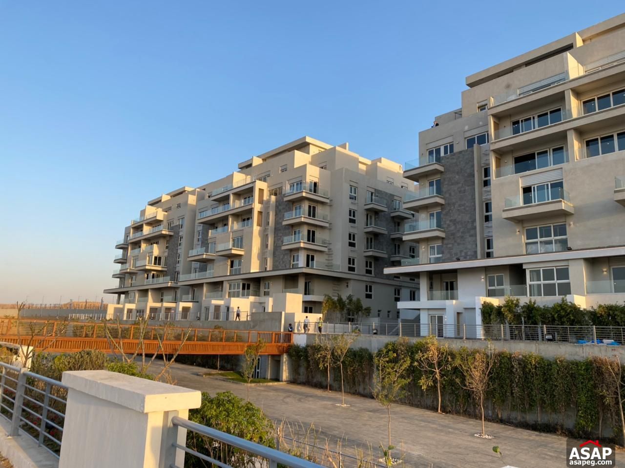 I Villa for Sale in Mountain View I City