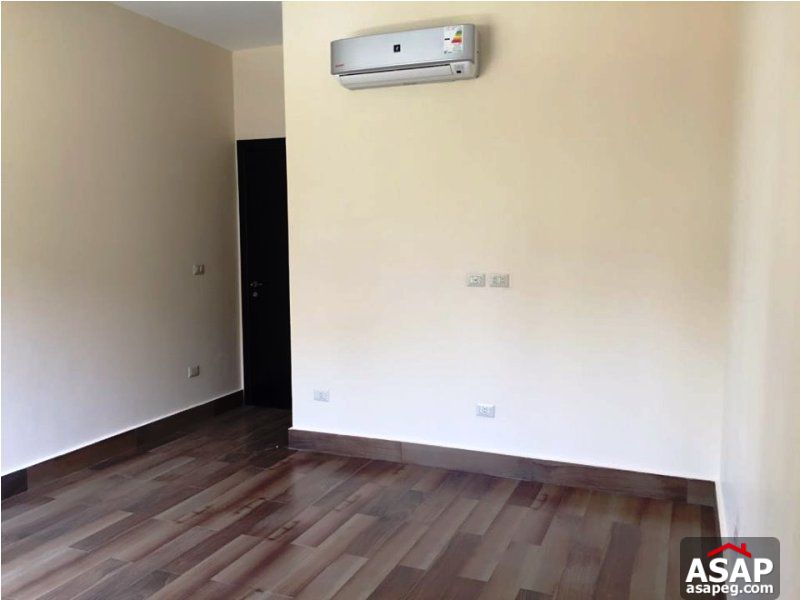 Apartment with Garden in Park View Hassan Allam