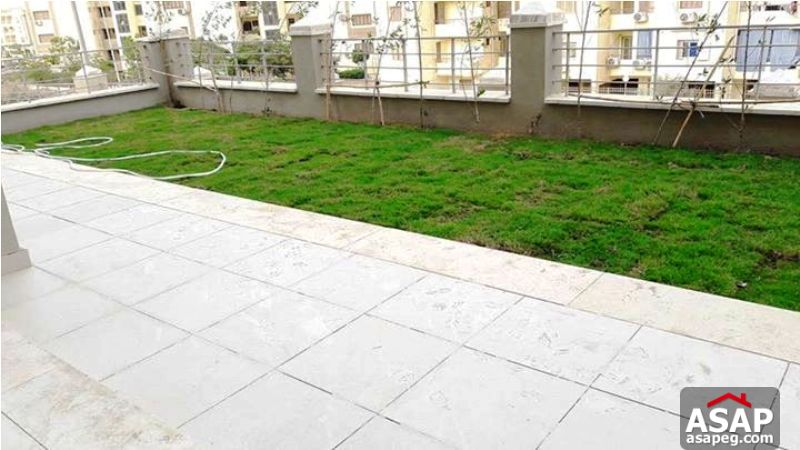 Studio with Private Garden in Village Gate Studio with Private Garden in Village Gate