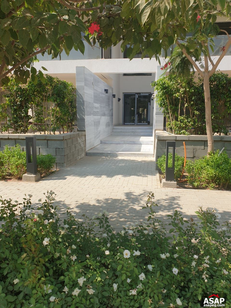 Semi Furnished Apartment for Rent in Lake View Residence Semi Furnished Apartment for Rent in Lake View Residence