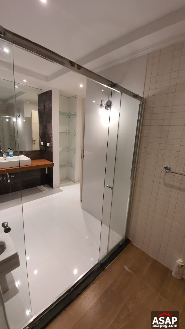 Stand Alone Villa for Rent in Mountain View