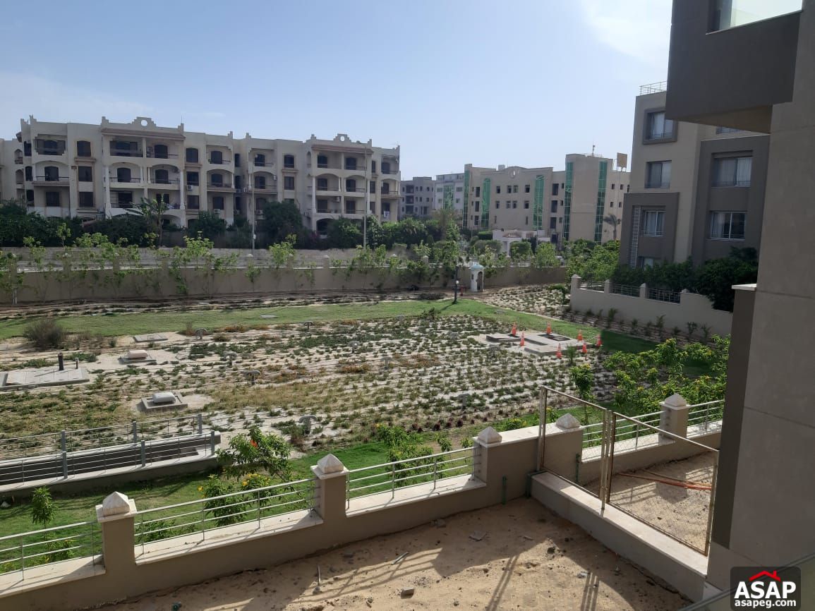 Apartment for Sale in Village Gate Palm Hills Apartment for Sale in Village Gate Palm Hills