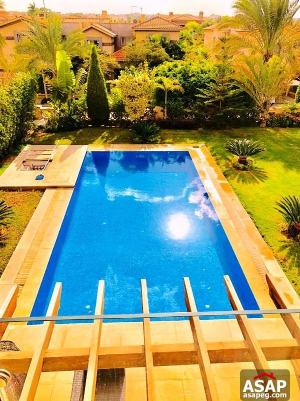 Luxury Villa for Rent in Swan Lake Luxury Villa for Rent in Swan Lake