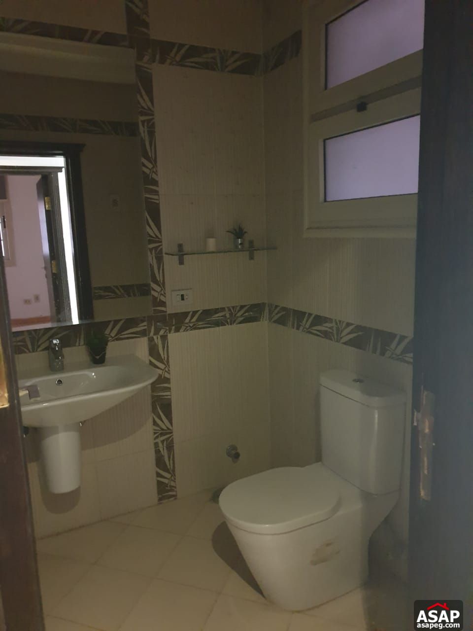 Penthouse for Rent in West Golf