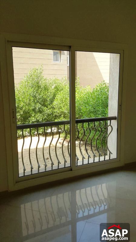 Apartment with Private Garden in Katameya Plaza Apartment with Private Garden in Katameya Plaza