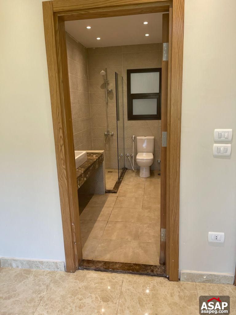 Semi Furnished Apartment for Rent in Eastown