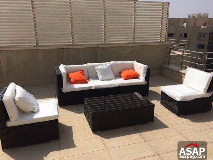 Penthouse for Rent in the Village Palm Hills Penthouse for Rent in the Village Palm Hills