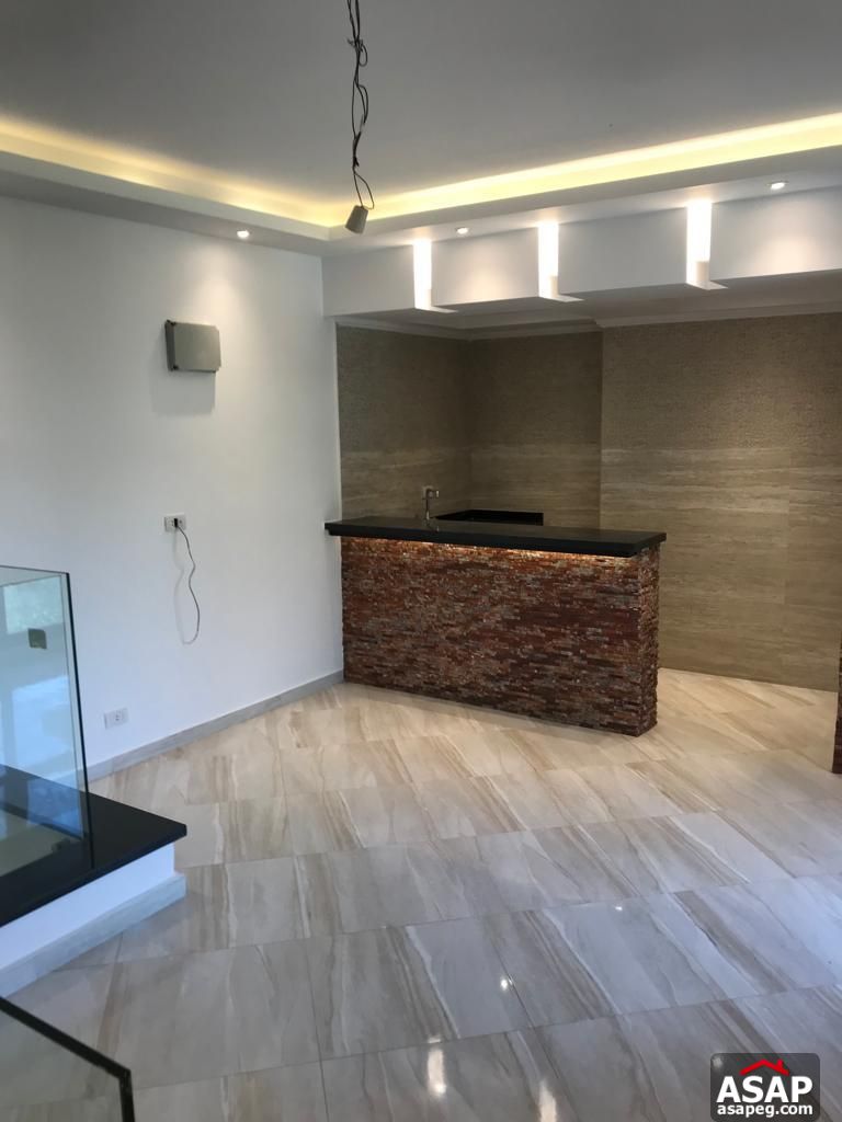 Duplex with Garden for Rent in Eastown Sodic