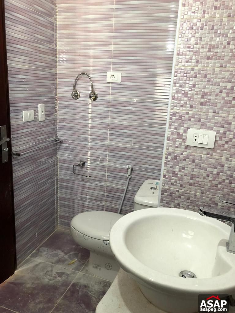 Semi Furnished Apartment for Rent in Eastown