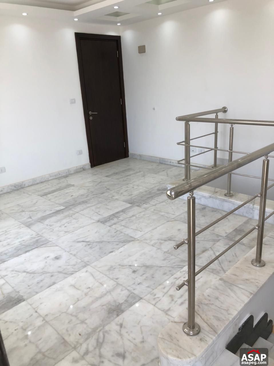 Triplex for Rent in Eastown Sodic Triplex for Rent in Eastown Sodic
