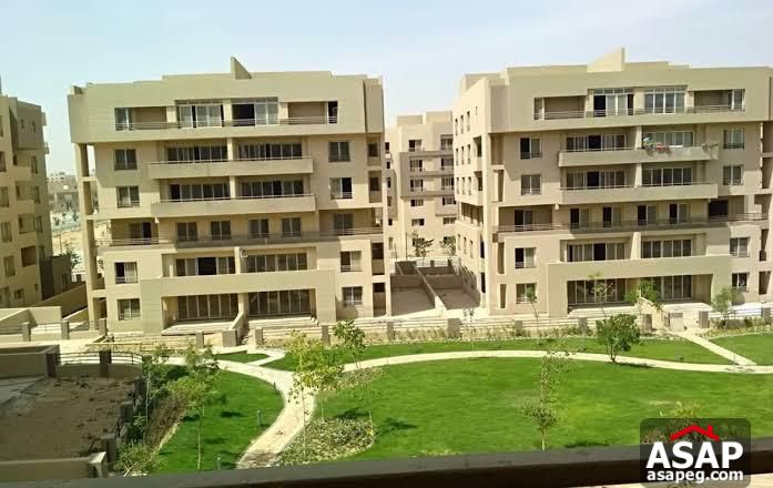 Ground Floor for Sale in the Square Ground Floor for Sale in the Square