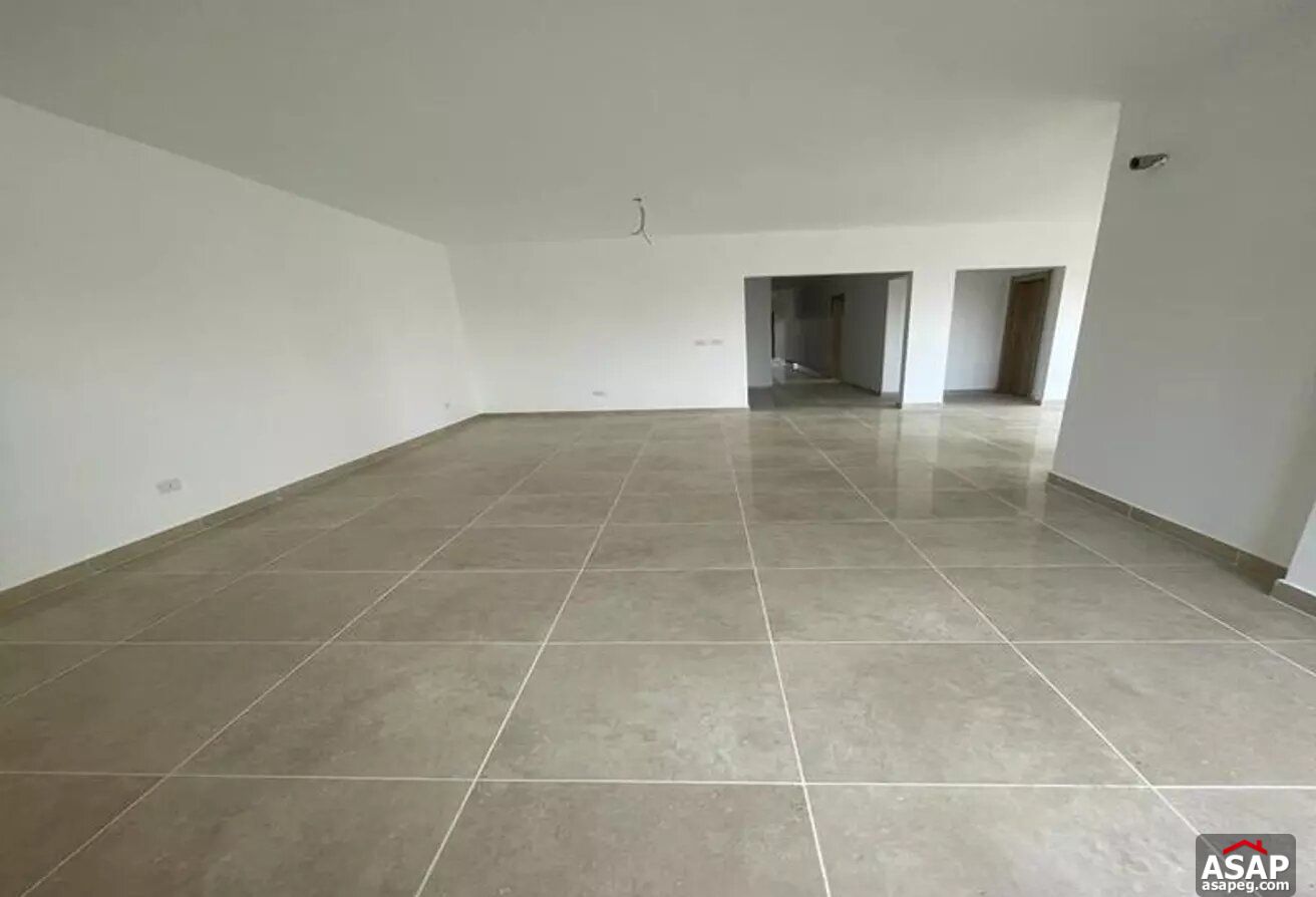 Apartment for Rent in Fifth Square