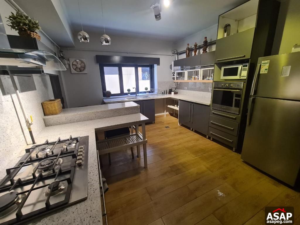 Furnished Apartment in West Golf for Rent