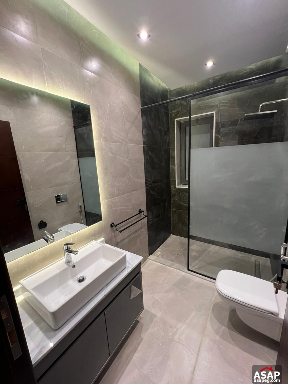 Fully Finished Apartment for Sale in Lake View Residence Fully Finished Apartment for Sale in Lake View Residence