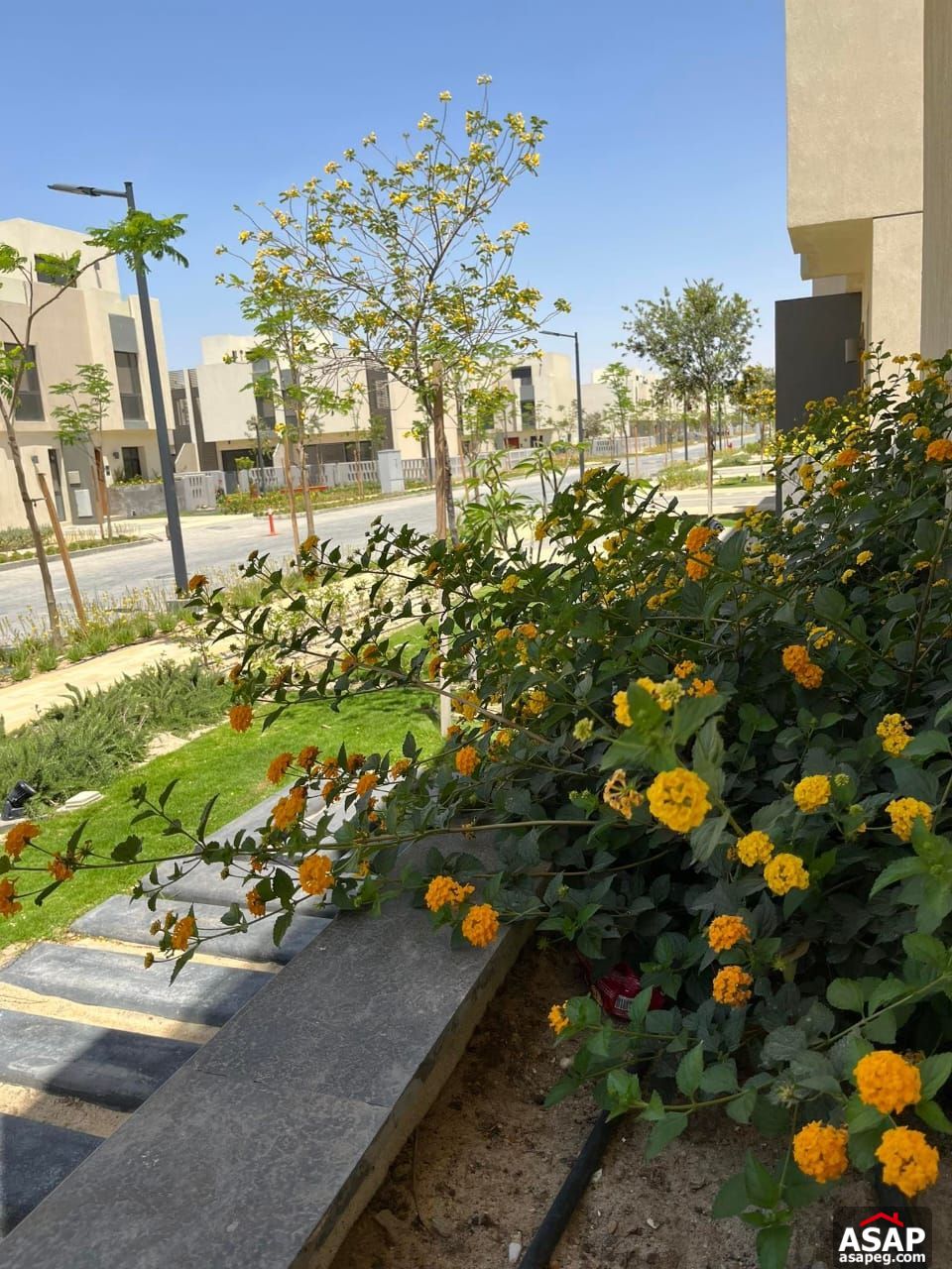 Finished Town House for Sale in Al Burouj Finished Town House for Sale in Al Burouj