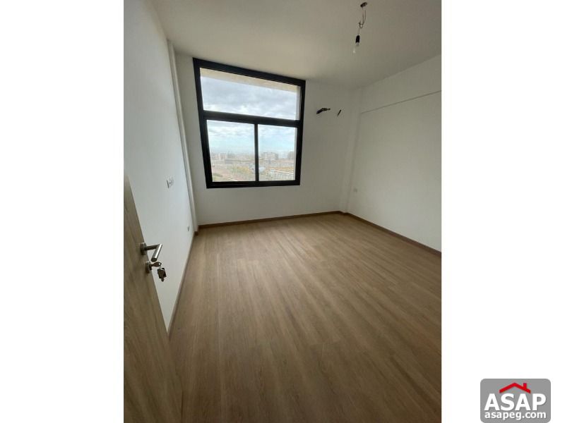 Ground Floor for Sale in Fifth Square Ground Floor for Sale in Fifth Square