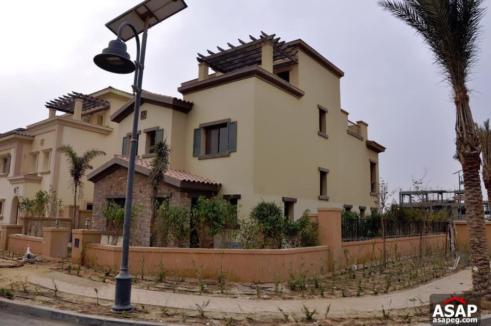 Semi Furnished Stand Alone for Rent in Mivida Semi Furnished Stand Alone for Rent in Mivida