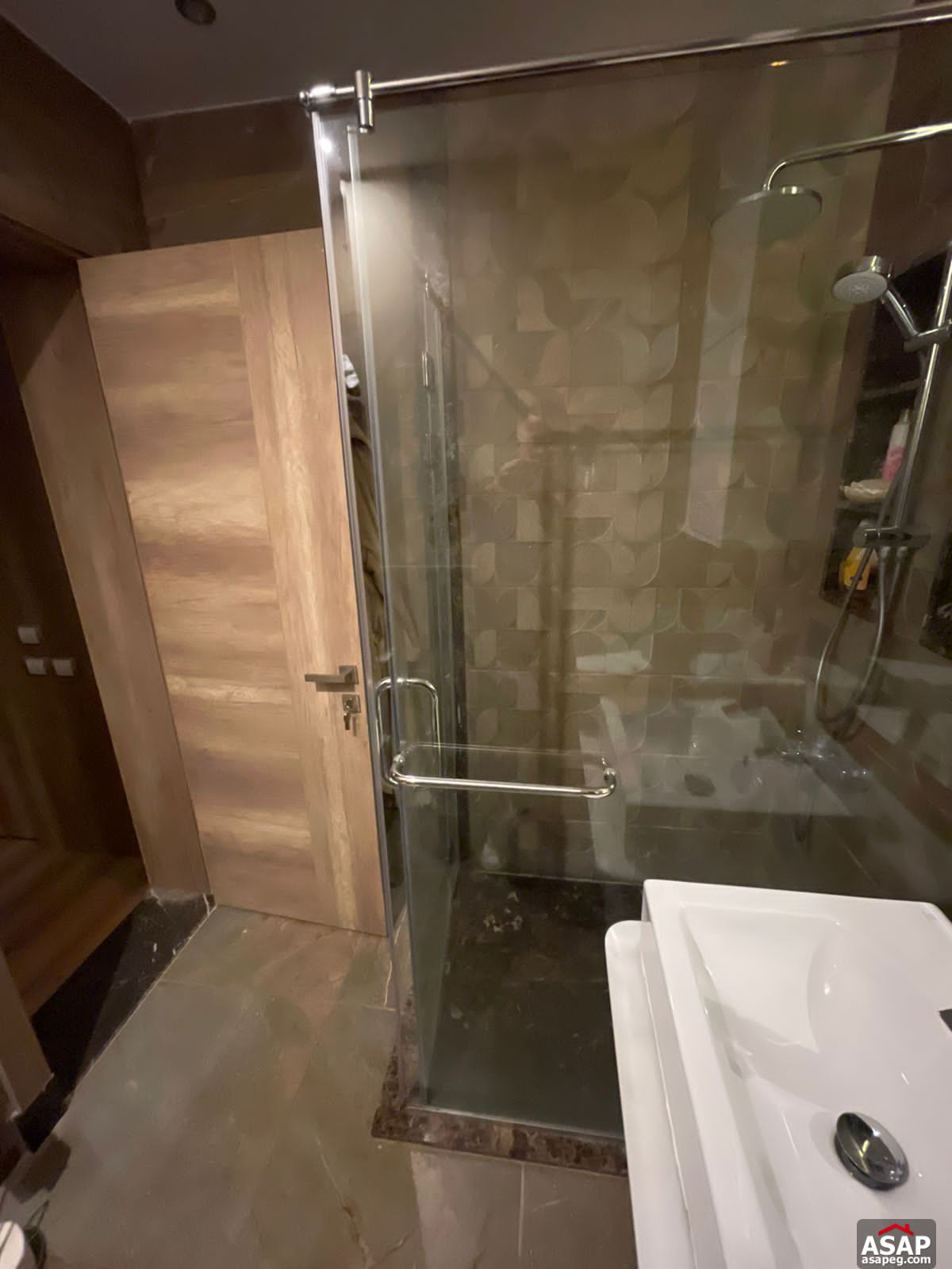 Studio with Garden for Sale in Regent's Park Studio with Garden for Sale in Regent's Park