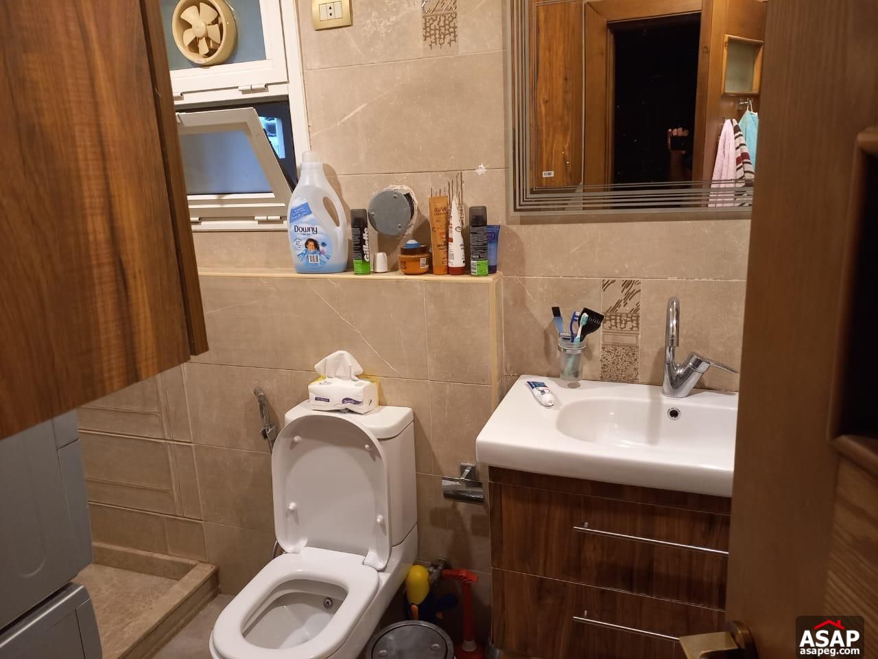 Apartment for Sale in Hyde Park Compound